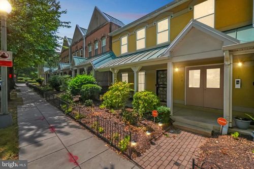 apt-b-3709 Grant Pl Ne, WASHINGTON, DC, 20019-1887 | Card Image