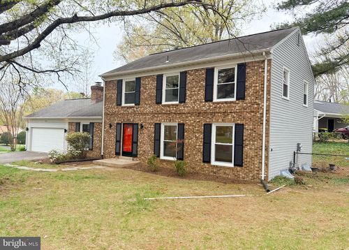 5400 Ellzey Dr, FAIRFAX, VA, 22032-2906 | Card Image