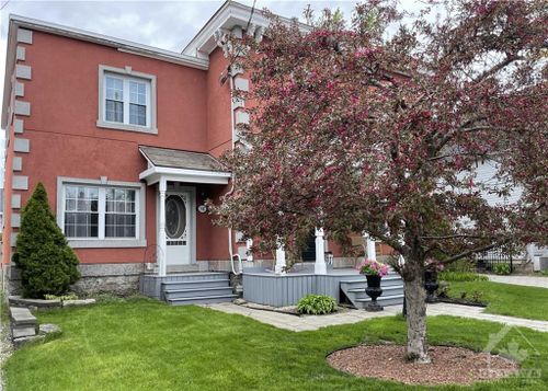 514 St Lawrence St, Winchester, ON, K0C | Card Image