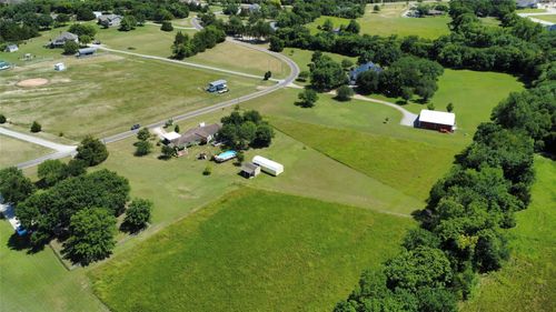 247 Sunshine Trl, Van Alstyne, TX, 75495-2460 | Card Image