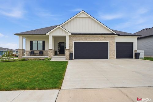 8753 S 83rd Ct, Lincoln, NE, 68516-1990 | Card Image