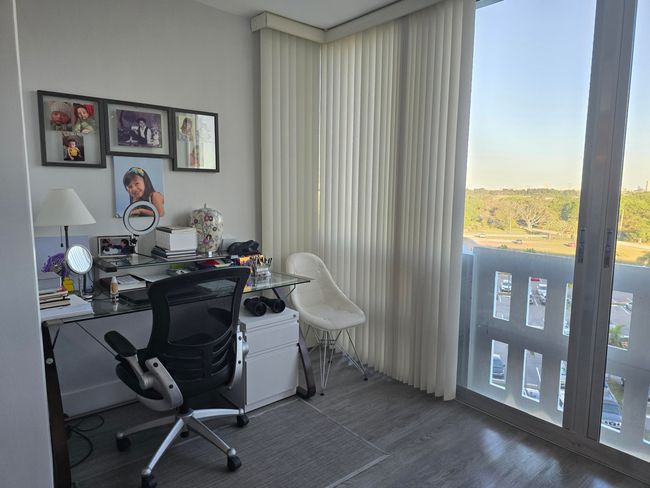 APT-715 - 4001 Hillcrest Dr, Condo with 1 bedrooms, 2 bathrooms and null parking in Hollywood FL | Image 5