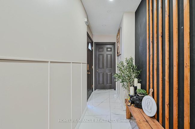 22 Cranberry Cres, House other with 5 bedrooms, 4 bathrooms and 5 parking in Brampton ON | Image 6