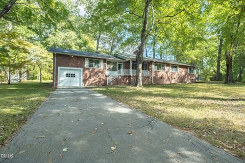 103 Forest Rd, Oxford, NC, 27565-3012 | Card Image