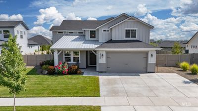 2576 E Lodge Trail Dr, House other with 5 bedrooms, 4 bathrooms and 3 parking in Meridian ID | Image 1