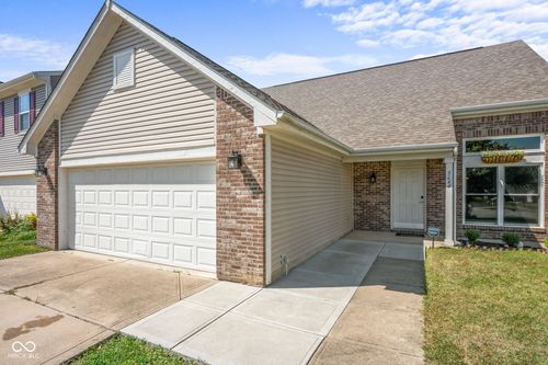 5644 Wild Horse Drive, Indianapolis, IN, 46239 | Card Image