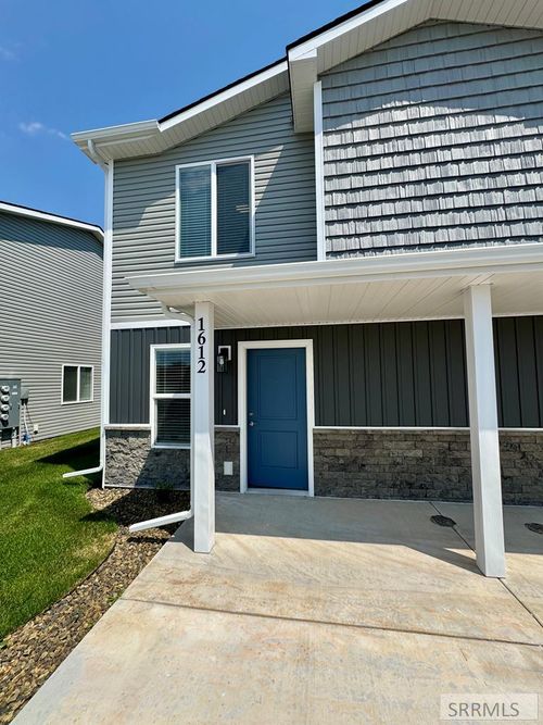 1612 Hannah Ln, Blackfoot, ID, 83221-1107 | Card Image