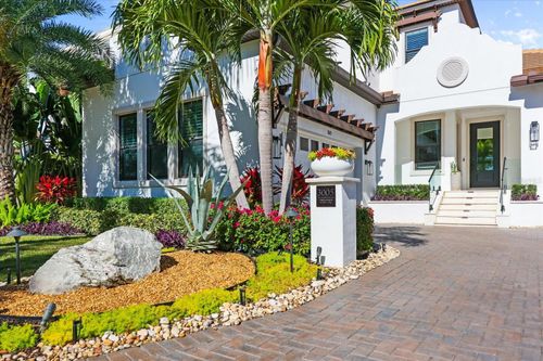 3005 Christophers Watch Ln, RUSKIN, FL, 33570-3050 | Card Image