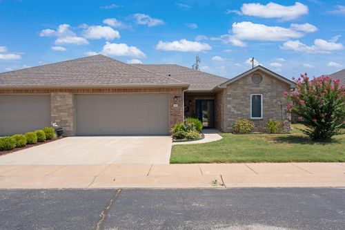 103 Saint Andrews Ln, Grove, OK, 74344-5226 | Card Image