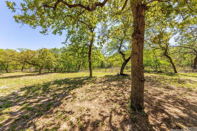 162 Champions Blvd, House other with 3 bedrooms, 2 bathrooms and null parking in La Vernia TX | Image 43