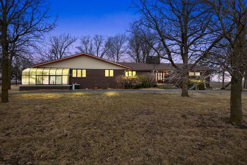 1785 N 2300 East Rd, Cropsey, IL, 61731-9639 | Card Image