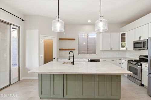 20615 N 9th Street, Phoenix, AZ, 85024 | Card Image