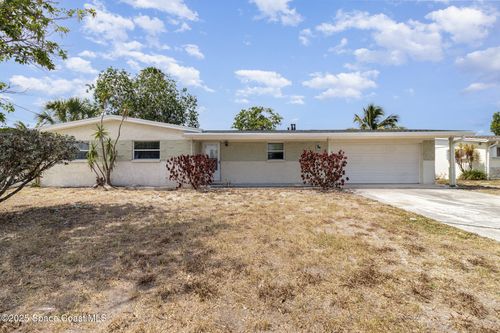 205 Trinidad Dr, Merritt Island, FL, 32953-3153 | Card Image