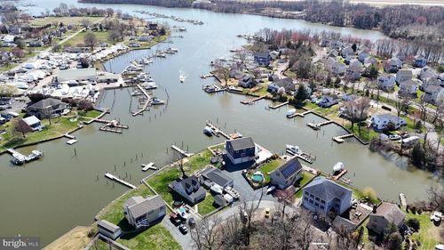 109 Hughes Shore Rd, BALTIMORE, MD, 21220-2814 | Card Image