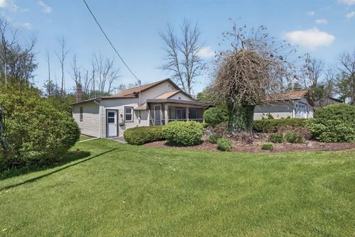 1400 Old State Road Ext, Waterloo, NY, 13165-8400 | Card Image