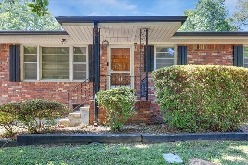 367 Camilla Cir Sw, Mableton, GA, 30126-2412 | Card Image