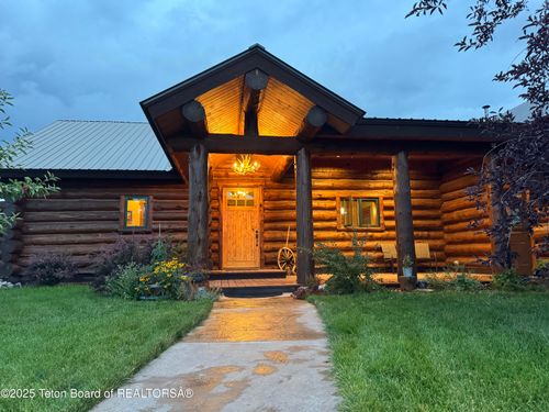 1330 Larsen Ln, Driggs, ID, 83422 | Card Image