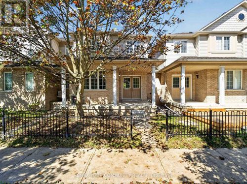 265 Sprucewood Cres, Bowmanville, ON, L1C0G6 | Card Image