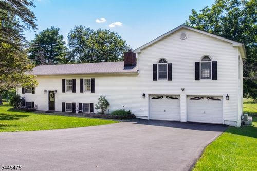 19 Little Rd, Lafayette, NJ, 07848-2603 | Card Image