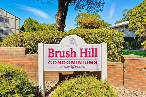 51-80 Brush Hill Ave, West Springfield, MA, 01089-1217 | Card Image