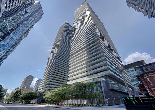 lph4907-50 Charles St E, Toronto, ON, M4Y0C3 | Card Image