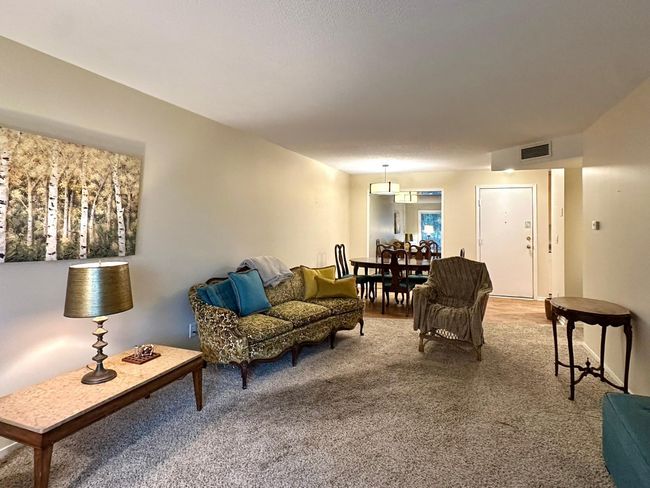 APT-138 - 132 Demont Ave E, Condo with 2 bedrooms, 2 bathrooms and null parking in Little Canada MN | Image 11