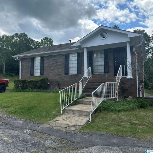 2232 Center Point Pkwy, Center Point, AL, 35215-4610 | Card Image