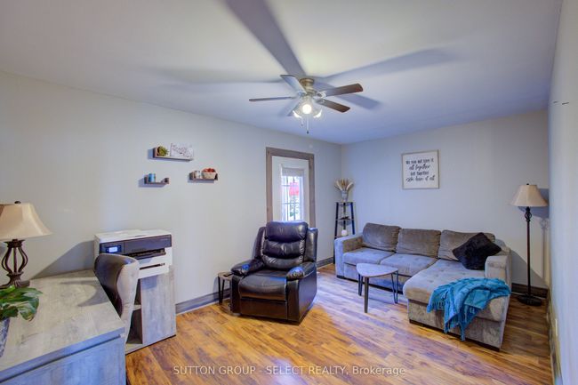 1013 Perth Rd 139, House other with 3 bedrooms, 2 bathrooms and 8 parking in Granton ON | Image 12