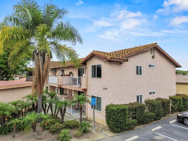 APT-38 - 31916 Del Cielo Este, Condo with 2 bedrooms, 2 bathrooms and 2 parking in Bonsall CA | Image 37