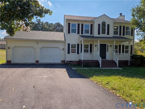 8921 Basswood Dr, Quinton, VA, 23141-1820 | Card Image
