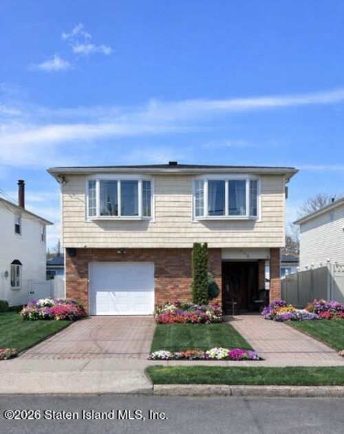 269 Park St, Staten Island, NY, 10306-1813 | Card Image