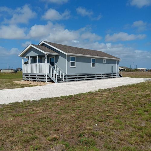 295 Seahorse Dr, Palacios, TX, 77465-6003 | Card Image