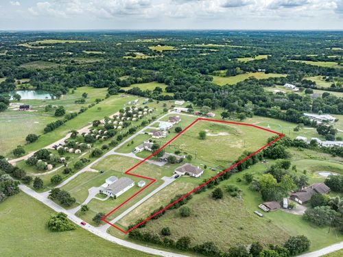 325 & 335 O'Malley Road, Brenham, TX, 77833 | Card Image