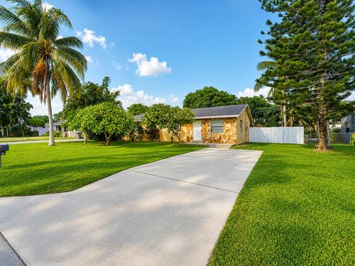3561 Oberon Ave, Boynton Beach, FL, 33436-3409 | Card Image