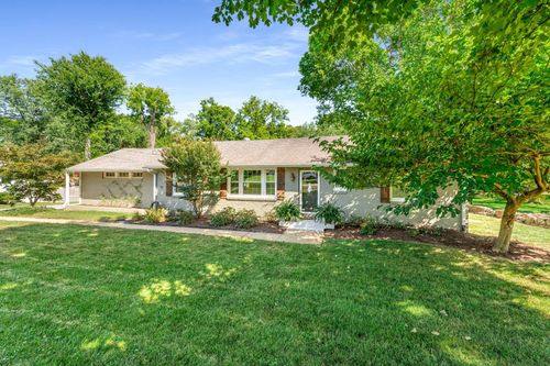 5228 Trousdale Dr, Nashville, TN, 37220-2234 | Card Image