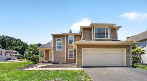 31 Spruce Hollow Dr, Howell, NJ, 07731-3426 | Card Image