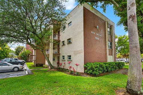 apt-105e-7000 Nova Dr, Davie, FL, 33317-7125 | Card Image