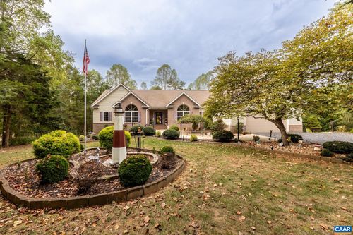 25 Acre Ln, PALMYRA, VA, 22963 | Card Image