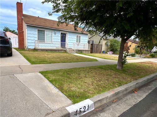 4521 Whaley Ave, Long Beach, CA, 90807-1445 | Card Image