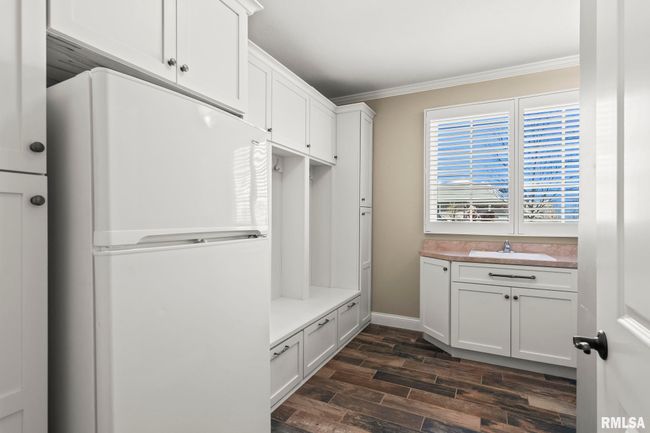 801 Prairie Lake Dr, House other with 4 bedrooms, 4 bathrooms and null parking in Sherman IL | Image 38