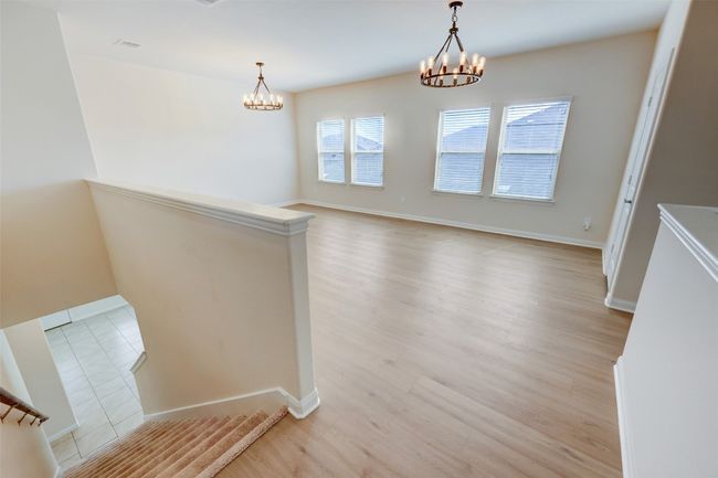 10005 Deer Chase Trl, House other with 4 bedrooms, 3 bathrooms and 4 parking in Austin TX | Image 14