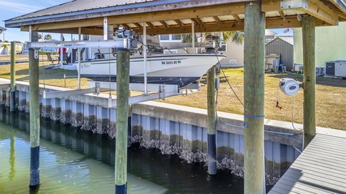 129 E Saint Lucia Loop, Apollo Beach, FL, 33572-2224 | Card Image