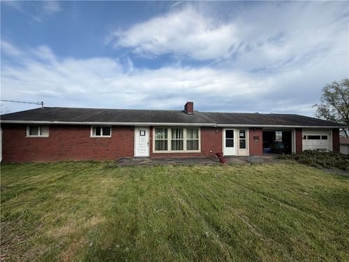 322 Kozak Way, Mt Pleasant, PA, 15666-1154 | Card Image