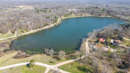 685 Radcliff Ln, Poplar Bluff, MO, 63901-8454 | Card Image