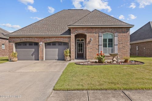 210 Woodhaven Rd, Youngsville, LA, 70592-6284 | Card Image