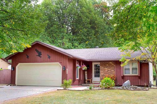 4648 Flying Eagle Drive Se, Grand Rapids, MI, 49548 | Card Image