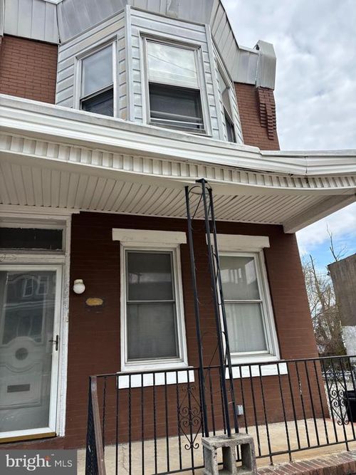 5847 N 12th St, PHILADELPHIA, PA, 19141-4112 | Card Image