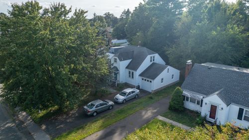 563 Main St, Cromwell, CT, 06416-1405 | Card Image