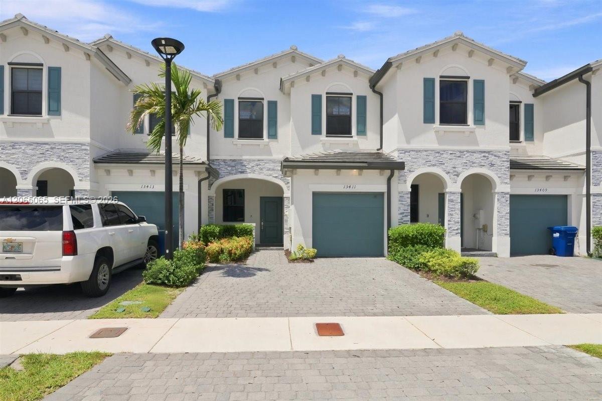 Residential in Homestead