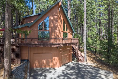 1539 Pebble Beach Way, Arnold, CA, 95223 | Card Image